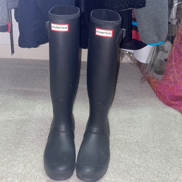 Hunter Shoes - Women’s Original Tall Hunter Rain boot Size 8